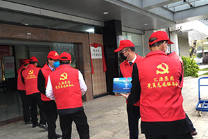 1586594658975402.jpg 2020抗擊疫情--捐贈(zèng)市防疫指揮部2.jpg